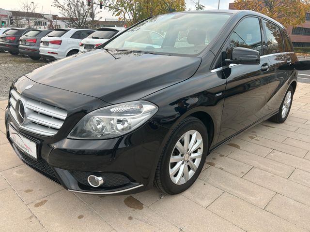 Mercedes-Benz B 180 Navi PDC Leder SHZ Klima Top Zustand