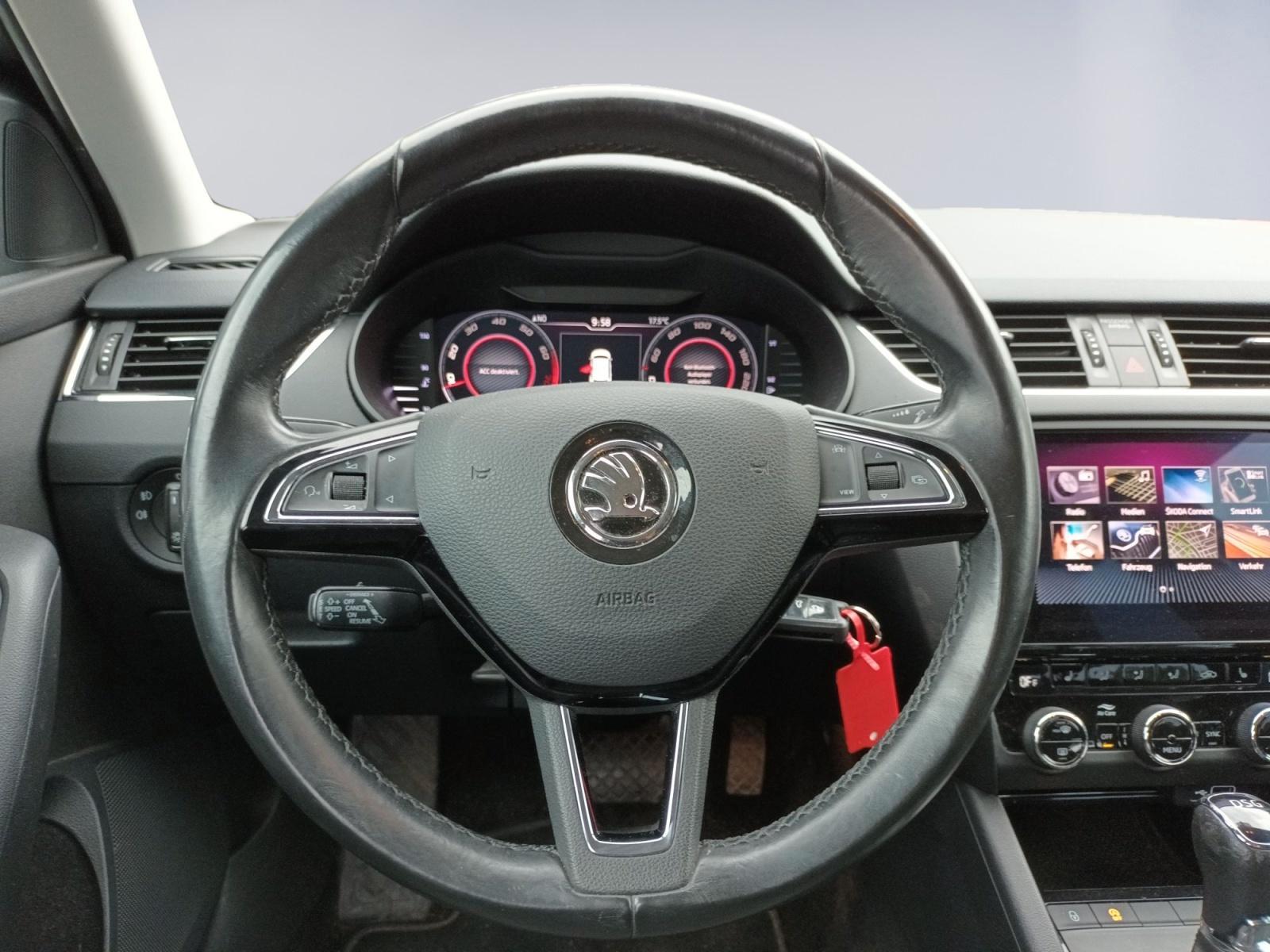 Skoda Octavia Combi Style 2.0 TSI Style*ACC*AHK*KLI...