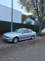 BMW 520i 520i - BMW 520 aus 1999: 520i