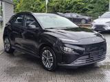 Hyundai Kona EV Select WERKSGA+LED+SHZ+KAMER+ACC+AHK+DAB - Hyundai Kona EV Gebrauchtwagen