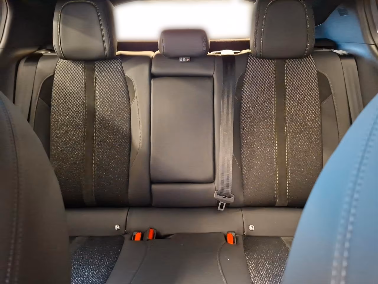 Peugeot 408 GT Plug-In Hybrid AT8 225PS *PDC*KAMERA*, миниатюра 13