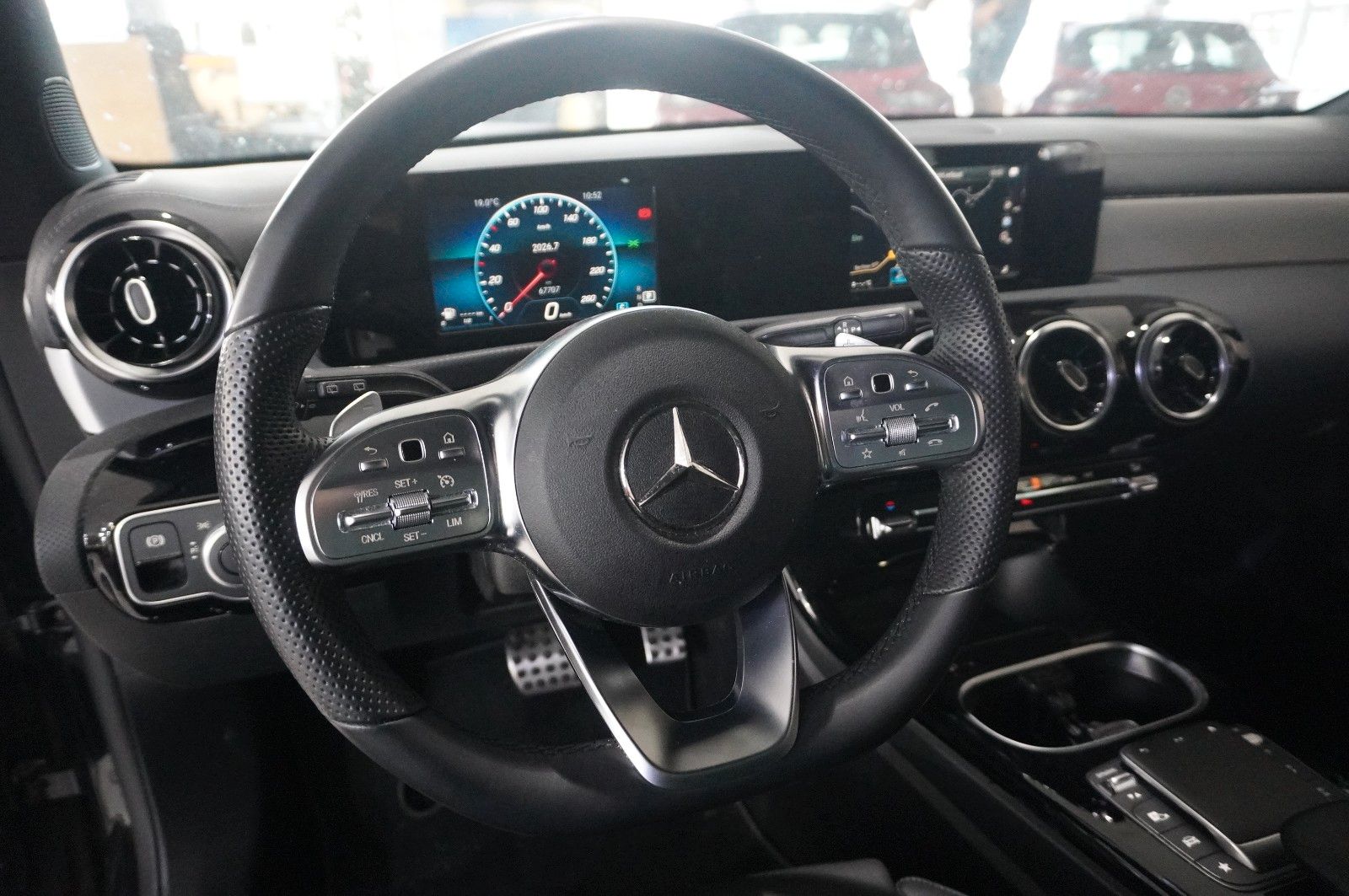 Fahrzeugabbildung Mercedes-Benz CLA SB 200 AMG LINE 7G-DCT NAVI/LED/KAMERA/DAB+