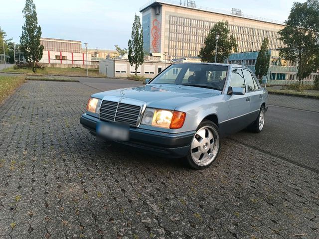 Mercedes-Benz Mercedes w124 300E-24v Top Zustand tausch