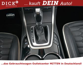 Fahrzeugabbildung Ford S-Max 2.0 TDCI Aut. Vignale PANO+STDHZ+MEMO+VOLL