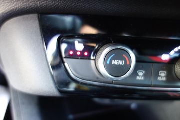 Bild 15 Opel Corsa F e GS Line