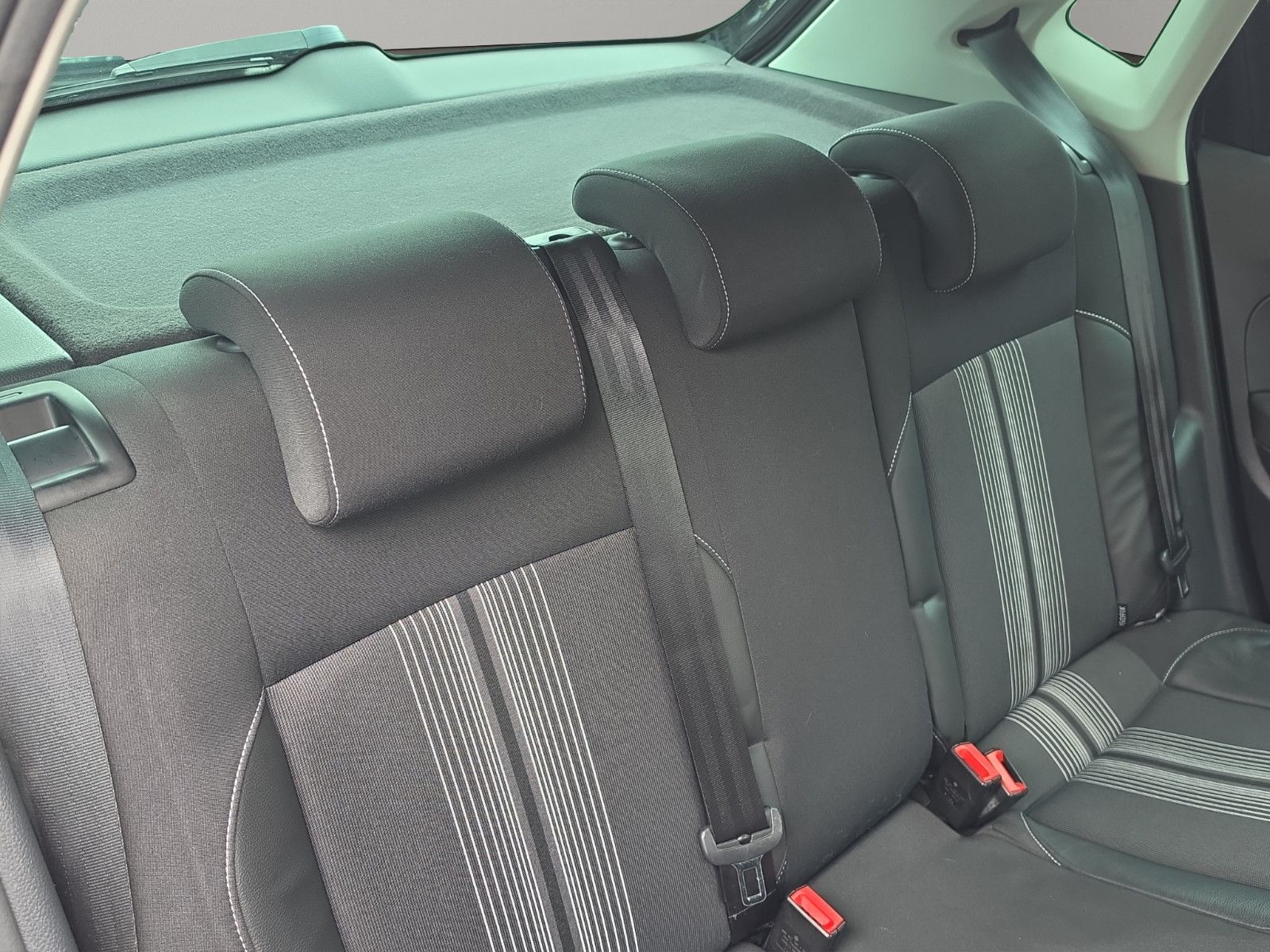 Fahrzeugabbildung Volkswagen Polo V Match 4-TÜRIG SHZ PDC LEDER