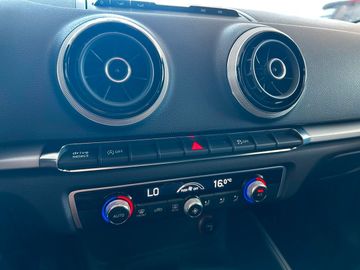 Audi A3 - 8