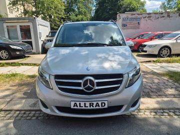 Mercedes V 220 - 7