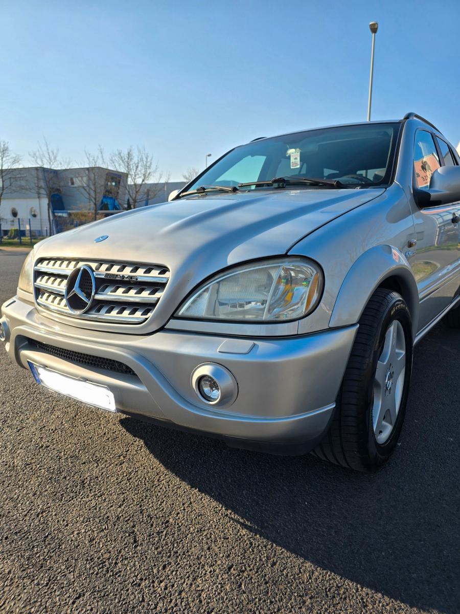 Mercedes-Benz ML 55 AMG