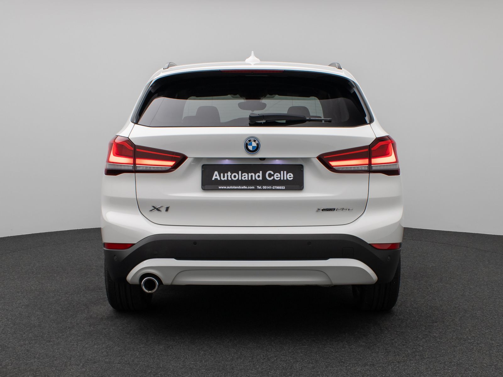 Fahrzeugabbildung BMW X1 xD25e Panorama Kamera DAB HUD Leder LED Alarm