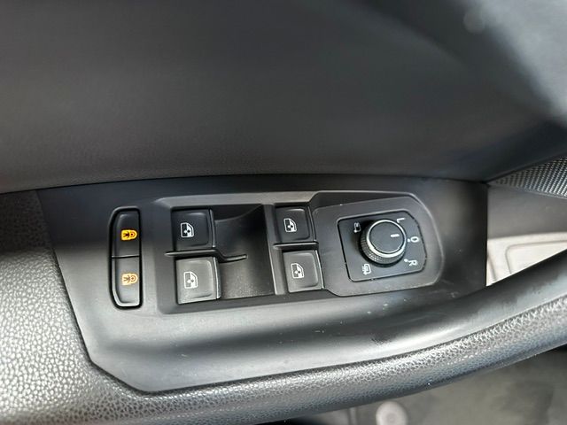 Touareg Elegance 4M TSi DSG Navi AZV Standh Eleg