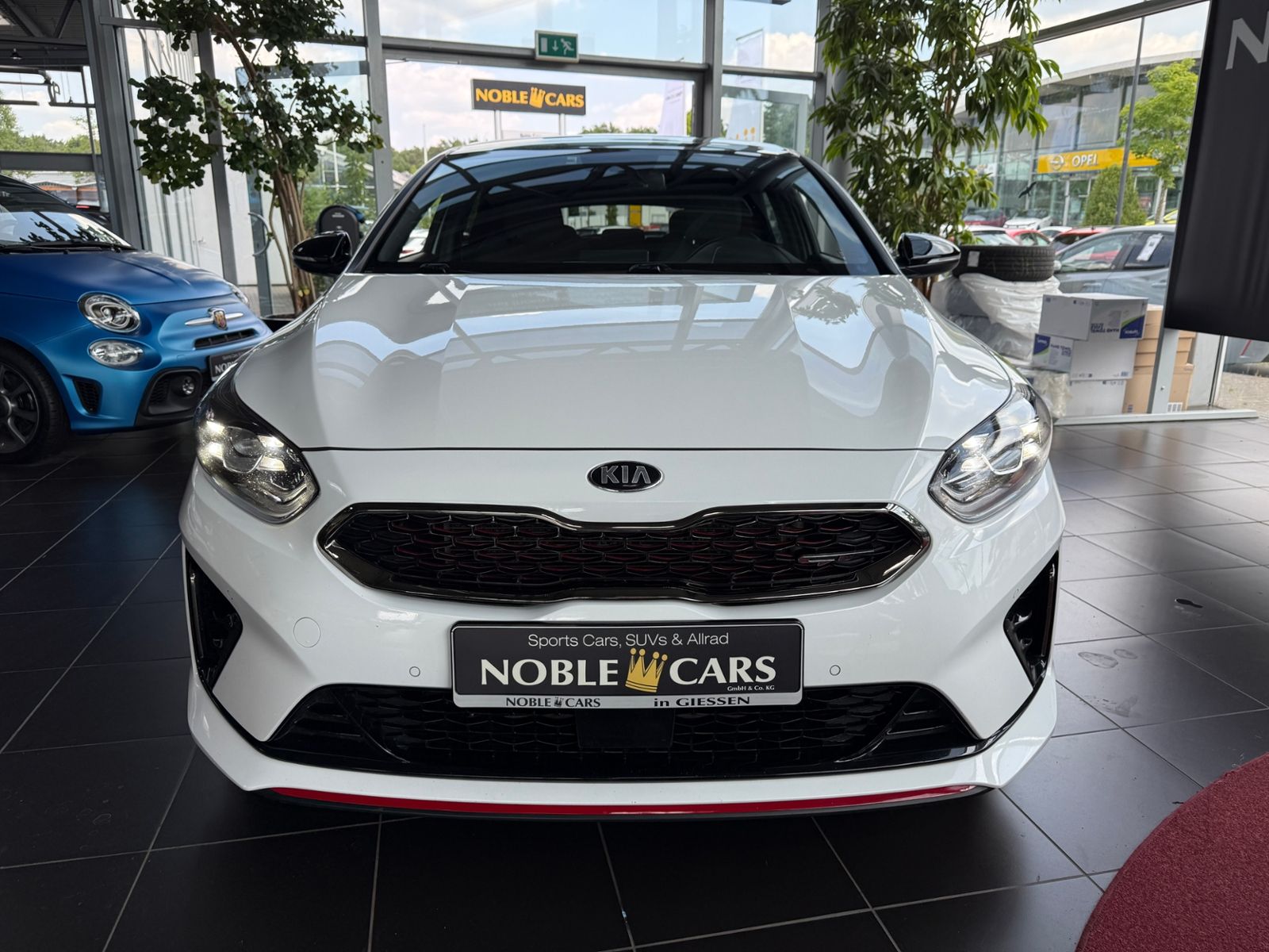 Fahrzeugabbildung Kia ProCeed GT PANO LED NAVI ALU