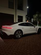 Porsche Taycan  VollA/.Massage - Porsche Taycan Gebrauchtwagen