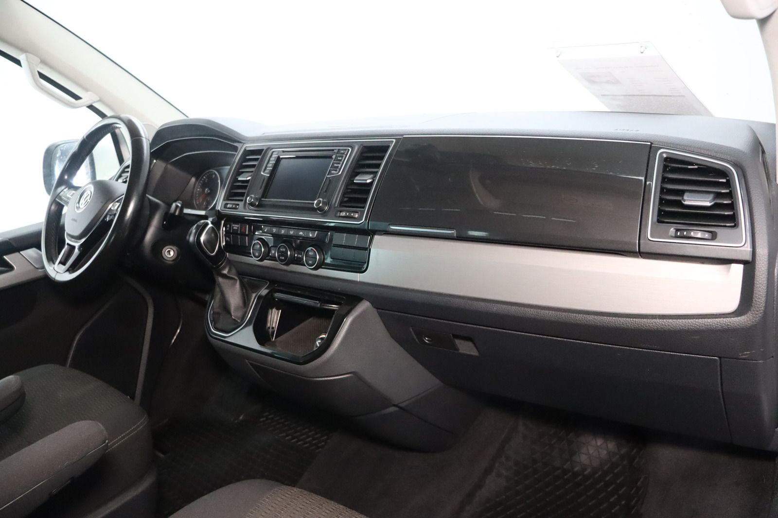 Fahrzeugabbildung Volkswagen T6 Multivan * Standhzg. * LED * AHK