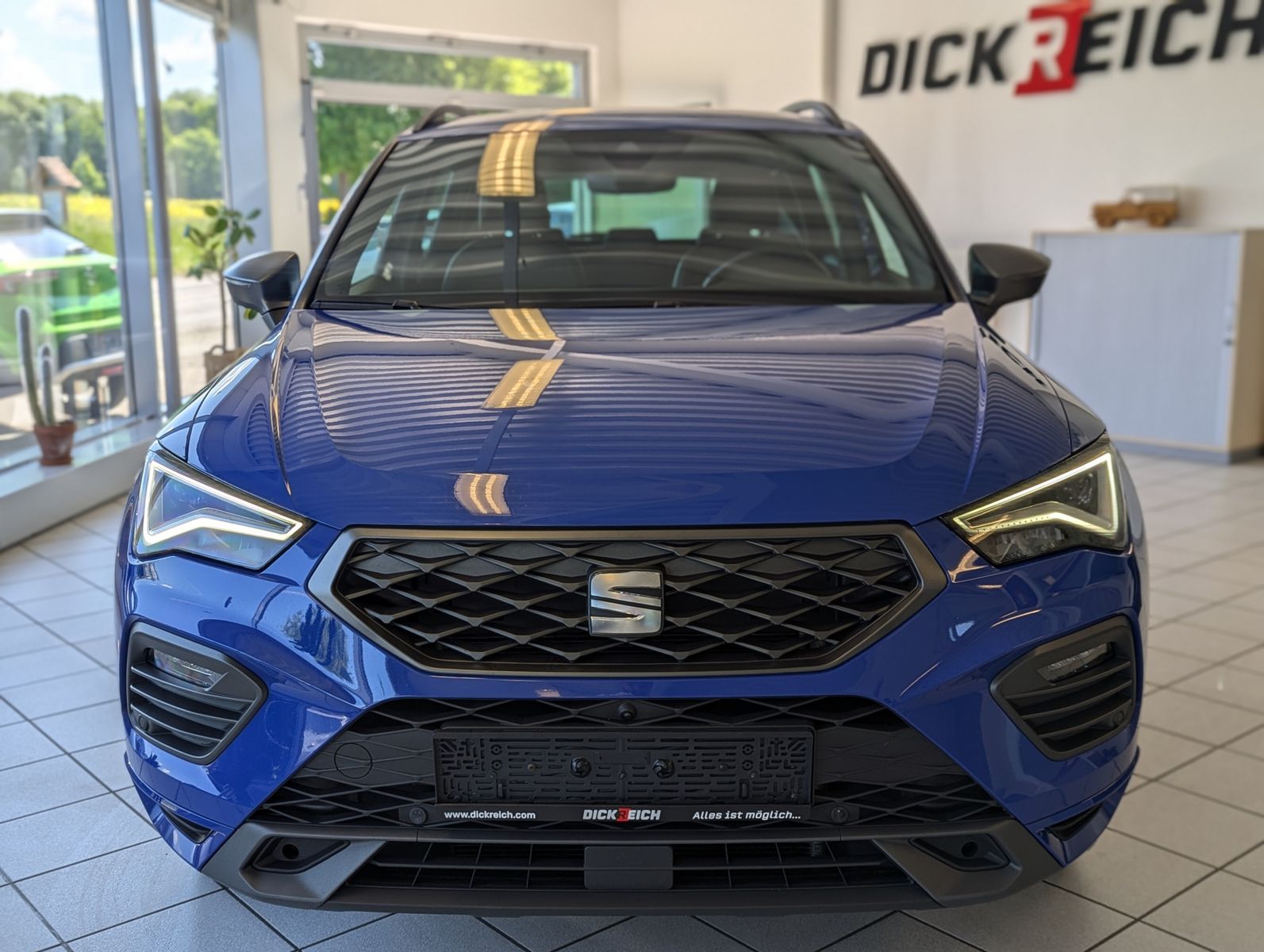 SEAT Ateca FR 2.0 Full-Link Dinamica BeatsAudio 360° - Image 2