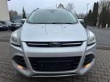 Ford Kuga Titanium - silberne Ford Kuga