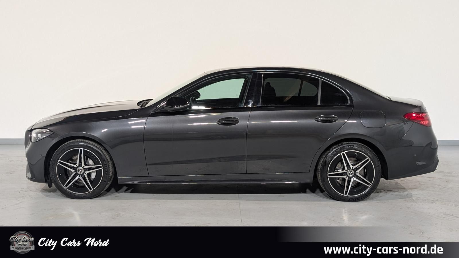 Mercedes-Benz C 300 e AMG PANO+NIGHT+LED+KAM imagem 2