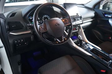 Mitsubishi Eclipse Cross - 11