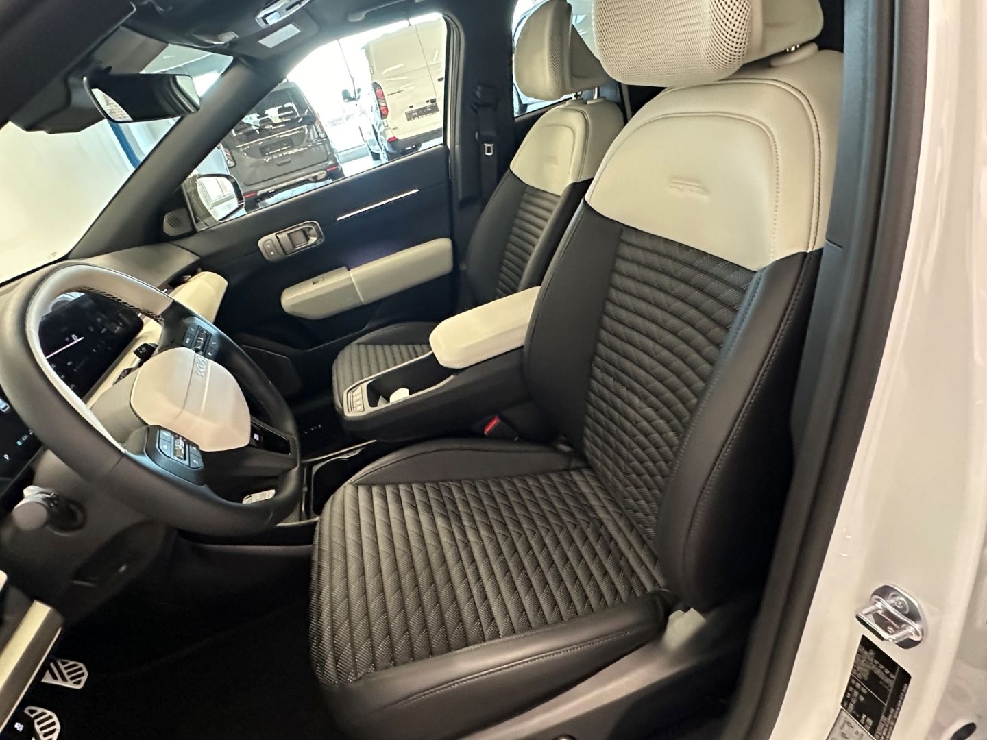 Fahrzeugabbildung Kia EV4 Navi Leder Digitales Cockpit Soundsystem Har