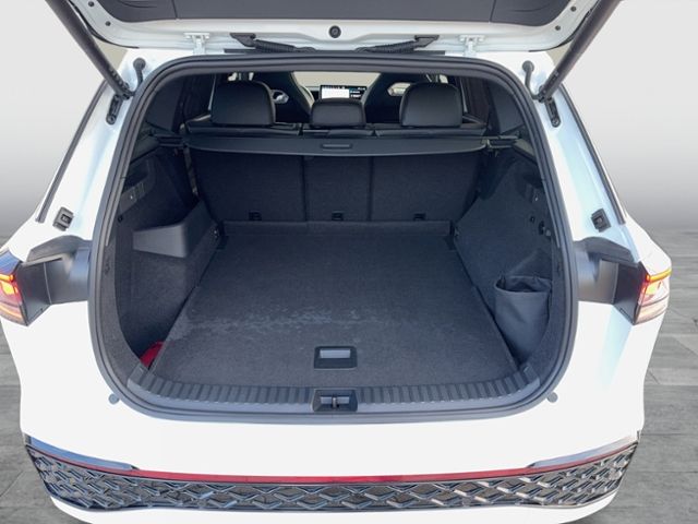 Tayron R-LINE 2.0 TDI SCR 4MOTION DSG PANORAMADA