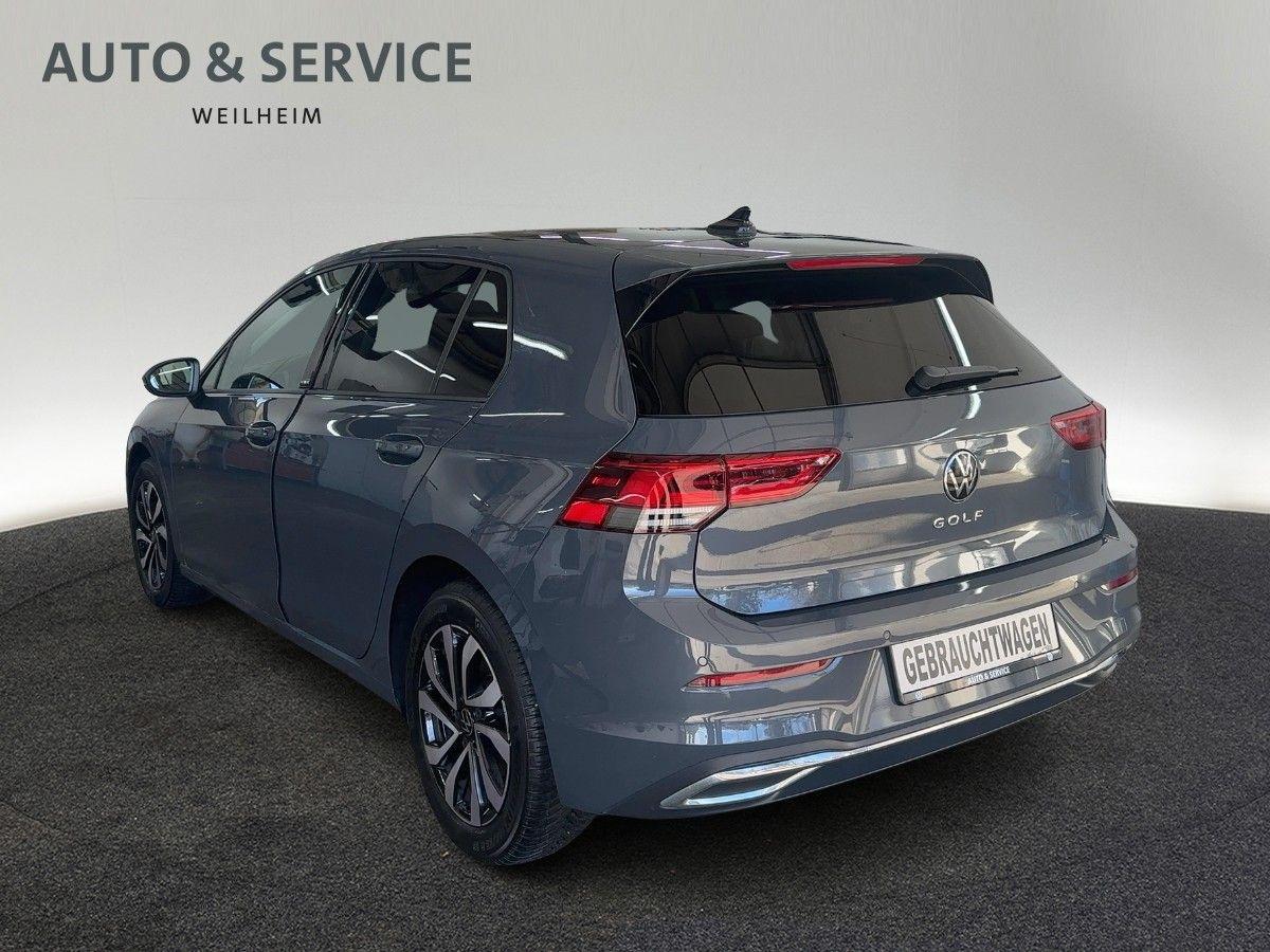 Volkswagen Golf VIII 1.5 TSI Life Active*NAVI*STHZ*ACC*CAM*