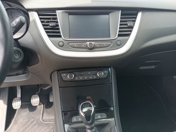 Fotografie des Opel Grandland (X) Grandland X Edition Sitz-/Lenkradheizung PDC