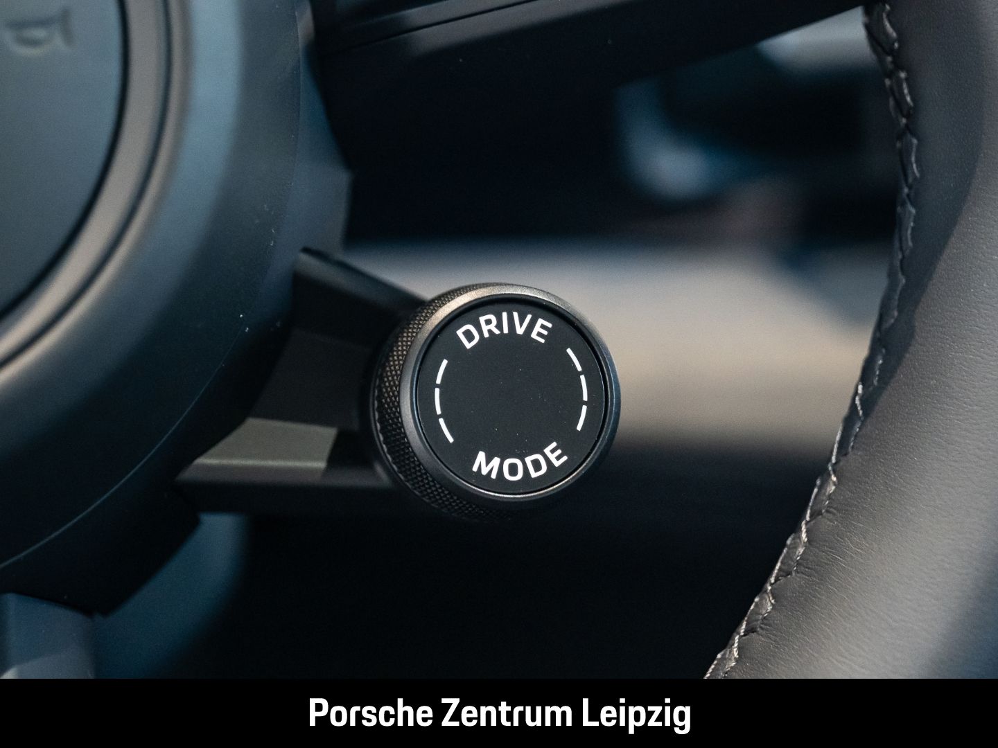 Porsche Taycan 4 Black Edition Massage HD HA-Lenkung HUD foto 25