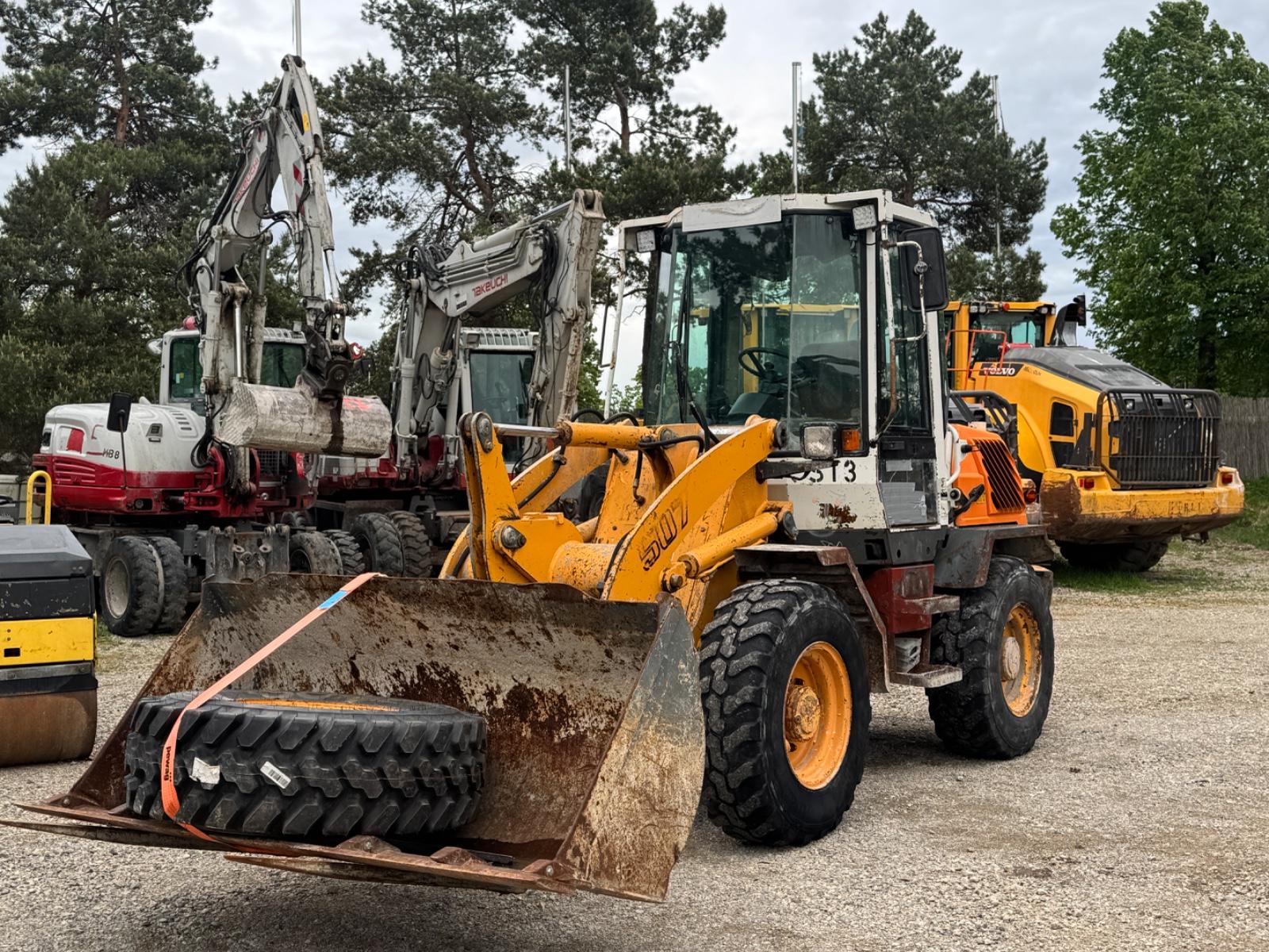 Liebherr L507