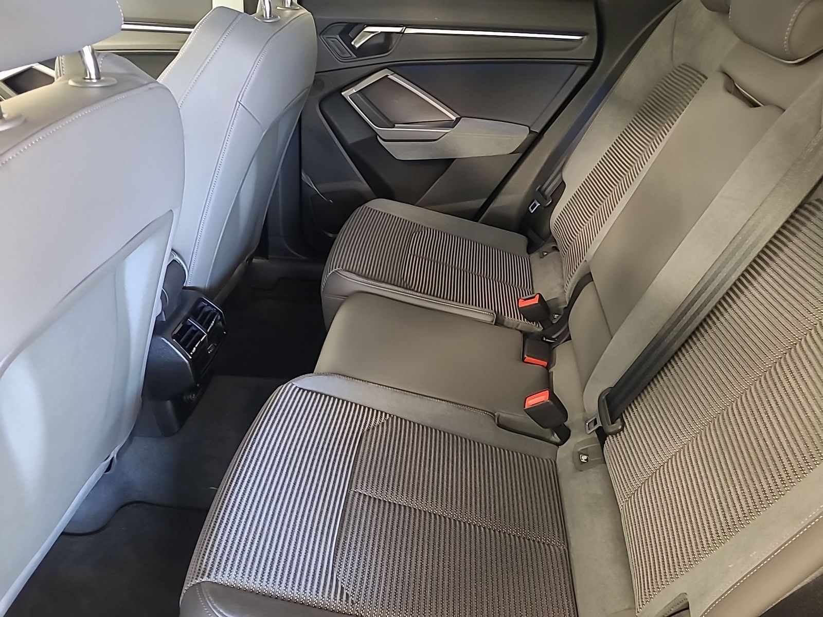 Audi Q3 - Bild 11