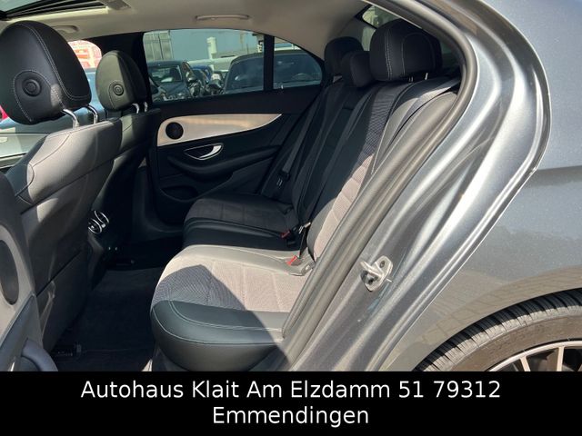 Fahrzeugabbildung Mercedes-Benz E 300 de Lim. Airmatic Head Up Widescreen
