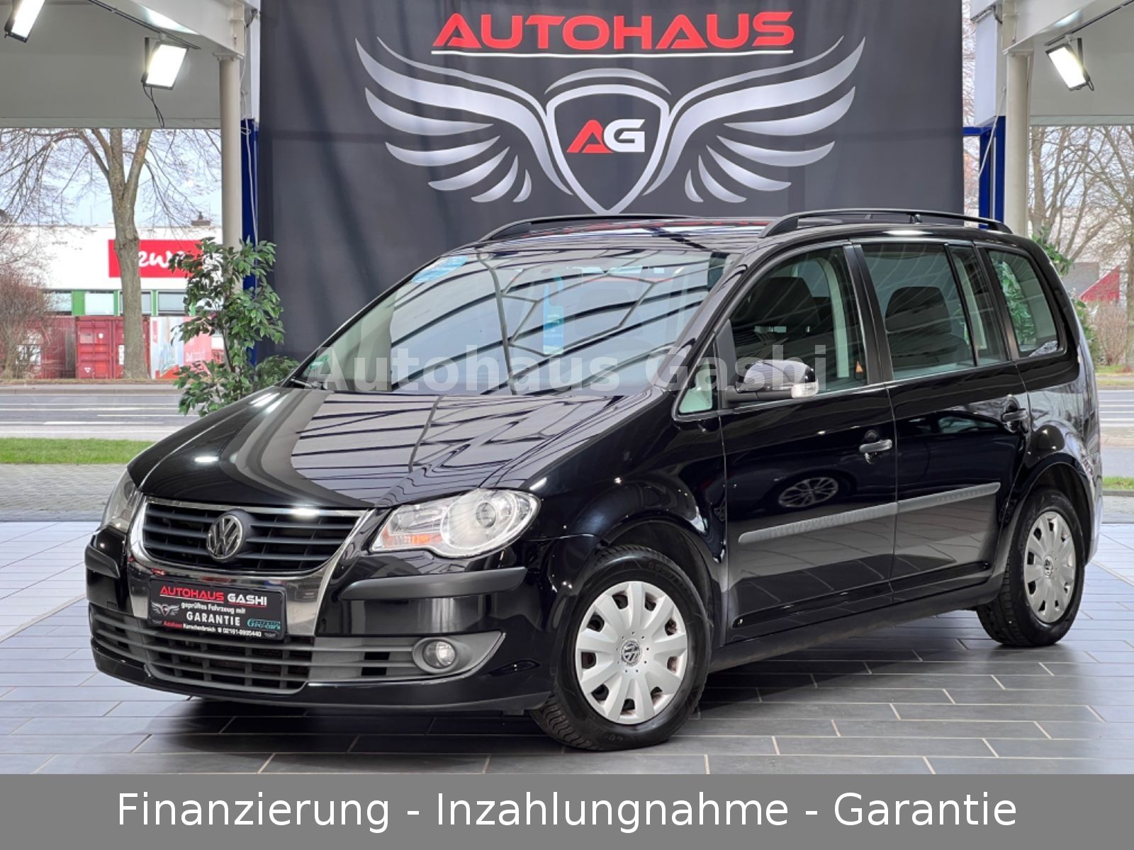 Fahrzeugabbildung Volkswagen Touran 1.9TDI Conceptline*2.Hd*Klima*Navi*Tempo*