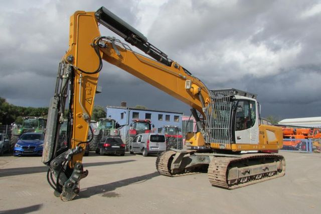 Liebherr R 926 LC GESTRECKTER MONO Nr.: 906