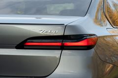 BMW 740 – 7 / 29