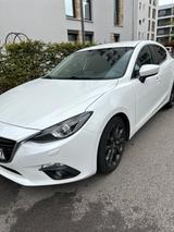 Mazda 3 2.0 SKYACTIV-G 120 Center-Line Center-Line - gebrauchte Mazda 3 aus dem Jahr 2016