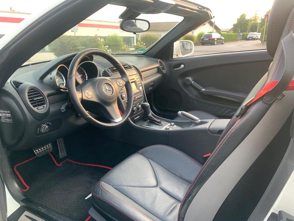 Mercedes-Benz SLK 280