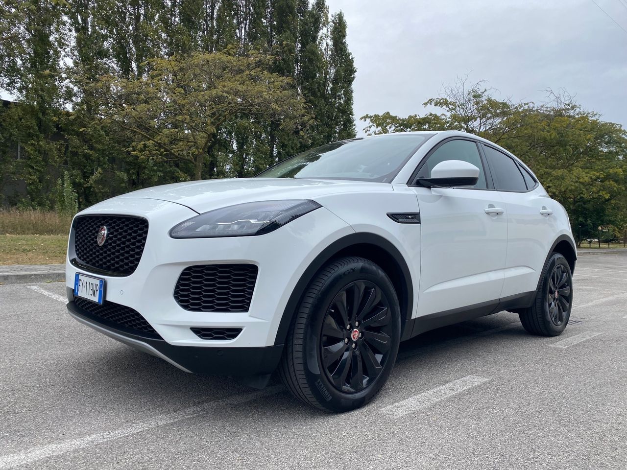 JAGUAR E-Pace
