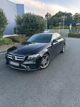 Mercedes-Benz Mercedes E 300 AMG LINE (mit AMG FELGEN) - Mercedes-Benz E 300