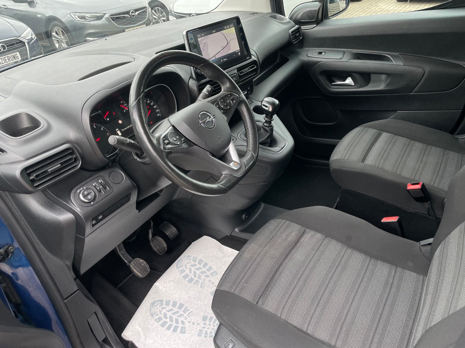 OPEL Combo Life, 2021, Benzin, 110 PS