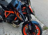 KTM Super Duke 1290 EVO R | 3 Jahre Werksgarantie - KTM BLAU