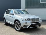 BMW X3 xDrive PanoLederStandheiz - BMW X3: Standheizung