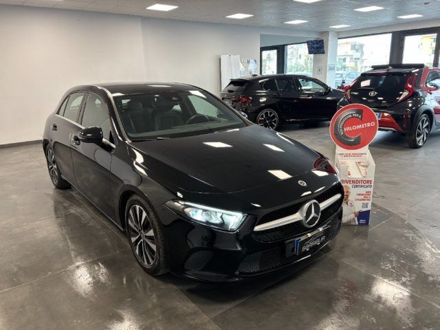 MERCEDES-BENZ MERCEDES-BENZ A 180 d Executive Full Optional