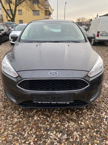 Ford Focus 1,0 EcoBoost 74kW Titanium