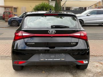 Hyundai i20 - 8