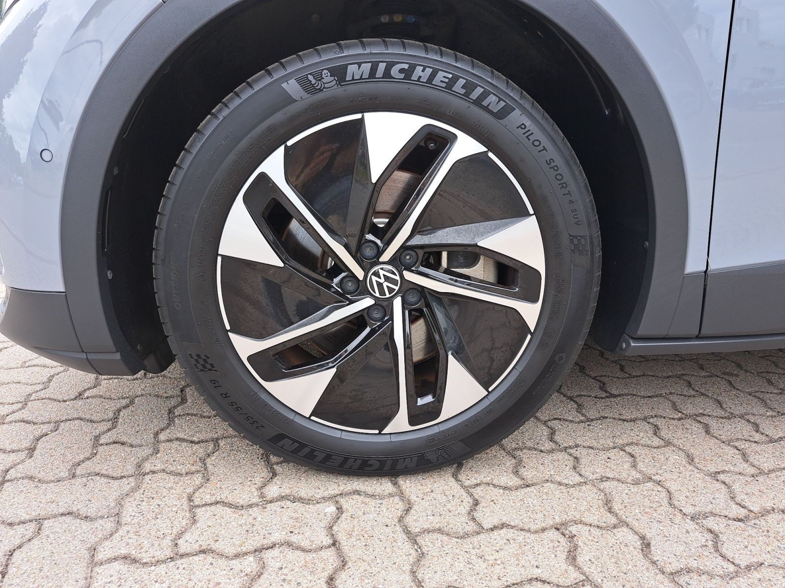 Volkswagen ID.4 - Bild 12