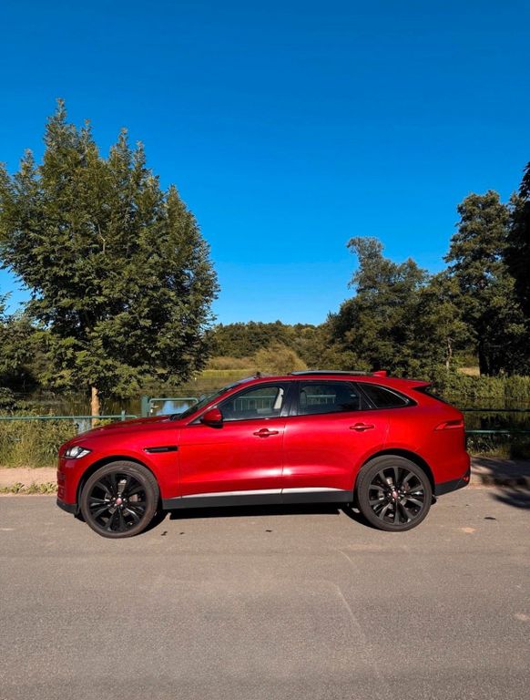 Image of Jaguar F-Pace