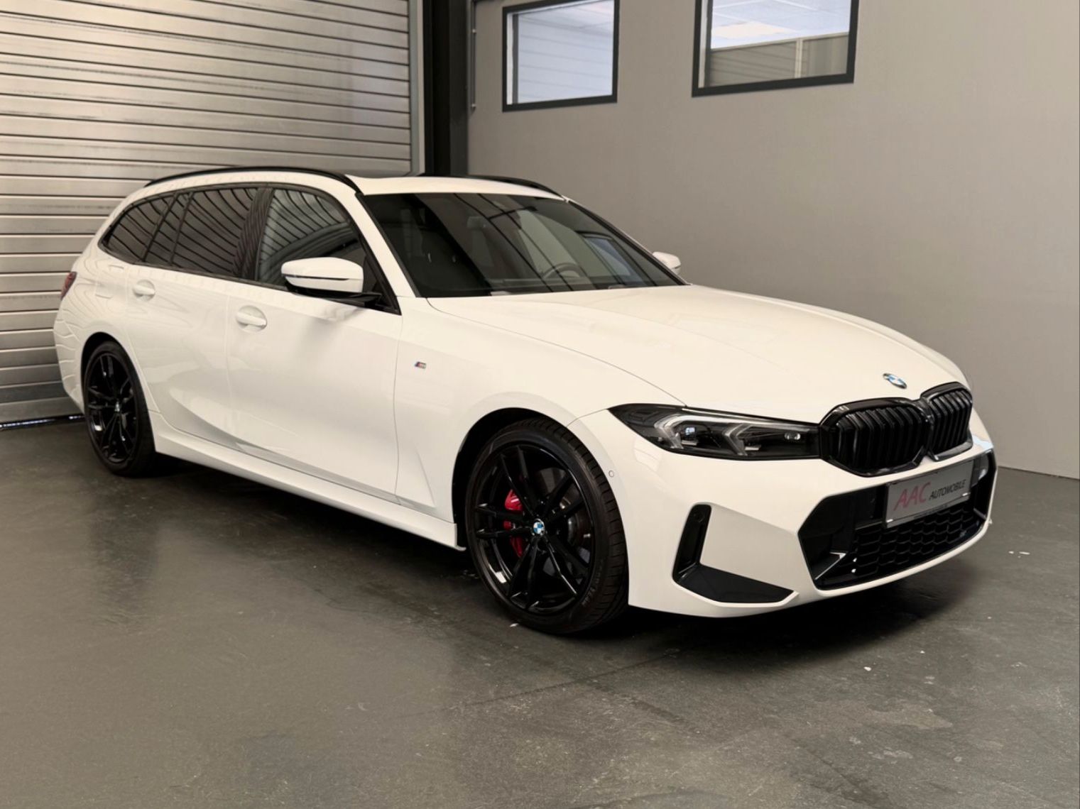 BMW 330 d M Sport/HUD/Pano/CarPlay/360°Cam