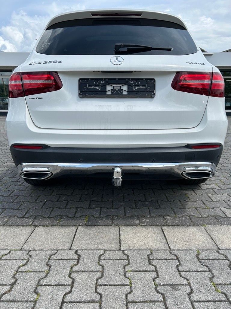 Fahrzeugabbildung Mercedes-Benz GLC 220 d 4M EXCLUSIV, AMG, Panodach, AHK, LED,