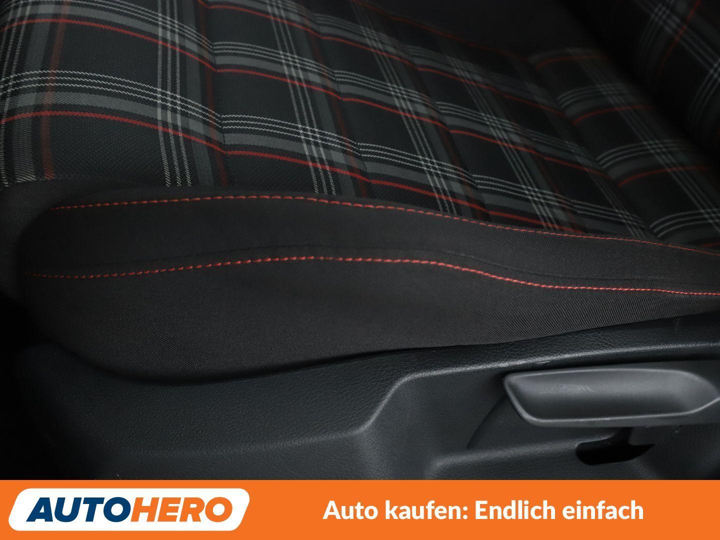 Volkswagen Golf VII 2.0 TSI GTI BlueMotion Tech *NAVI*CAM*