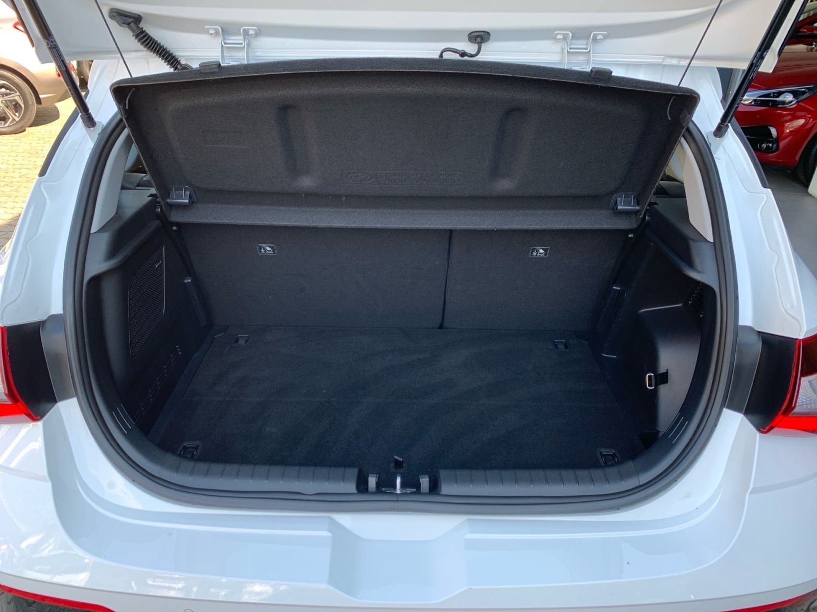 Fahrzeugabbildung Hyundai i20 1.0 T-GDI 7-DCT Trend LED BOSE