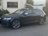 Audi SQ7 4.0 TDI quattro tiptronic - - Audi SQ7 4.0 TDI quattro Gebrauchtwagen